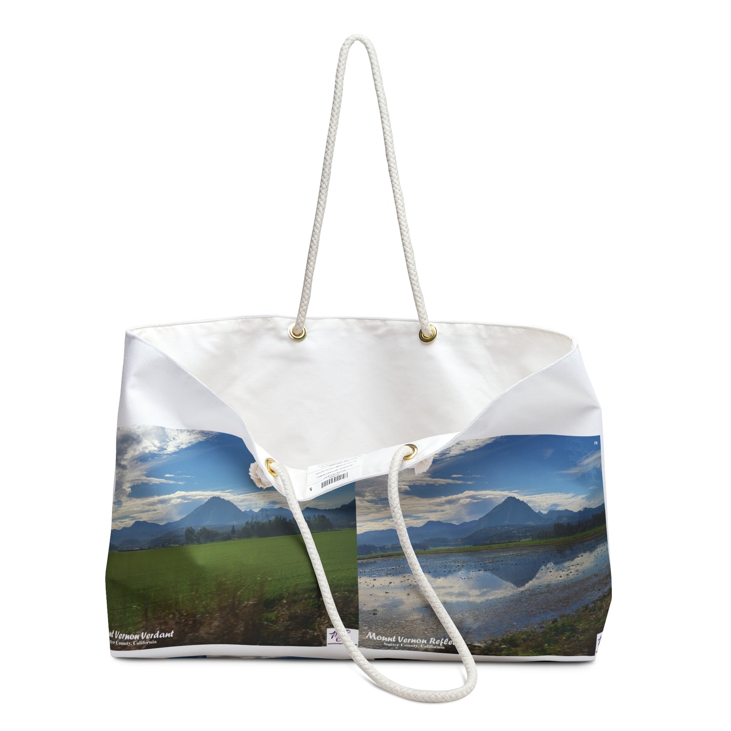 Weekender Bag: "Mount Vernon Verdant - Mount Vernon Reflect(tm)"